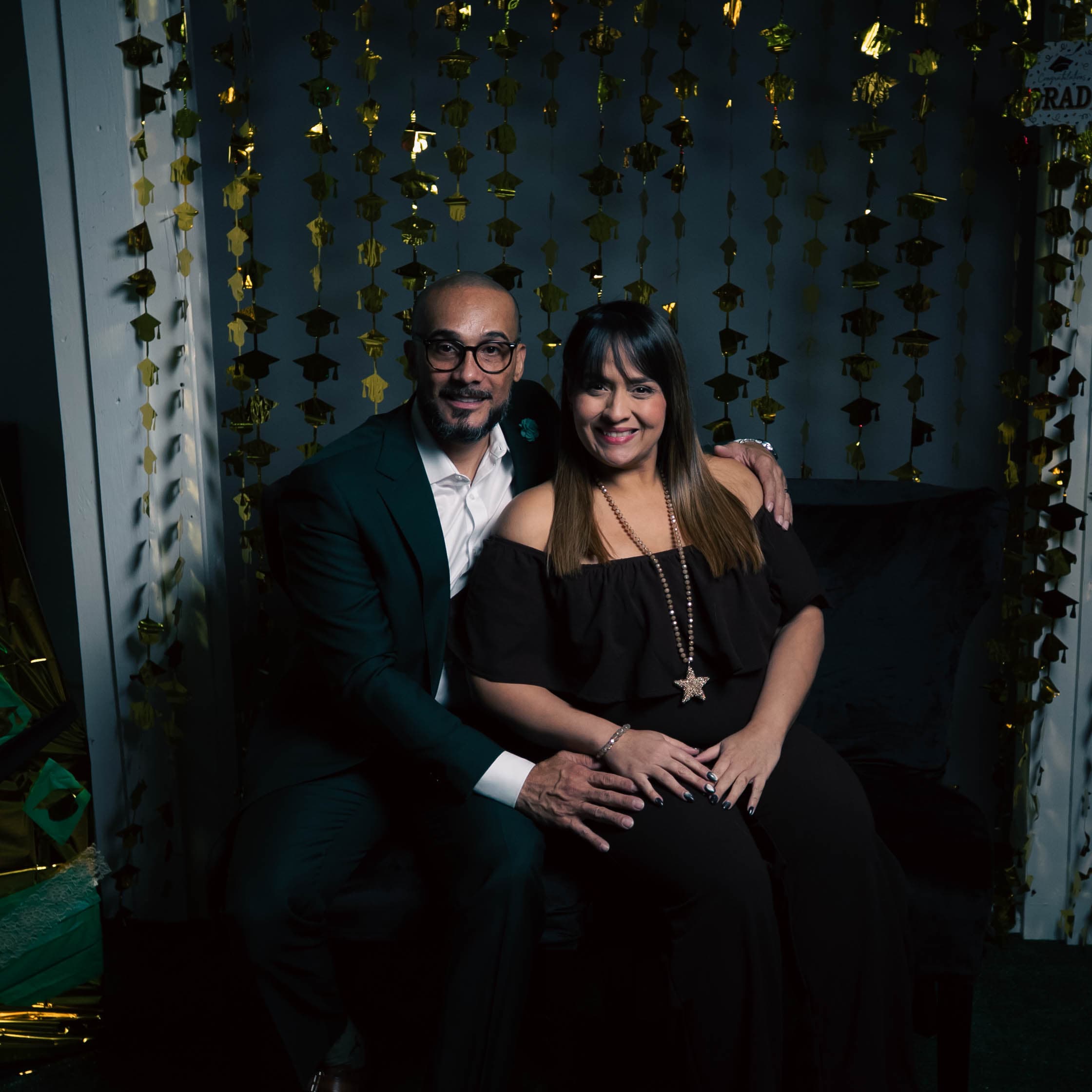Apóstol Luis Rosario y Pastora Vickie Quiñones